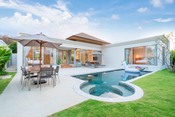 Cost of Concrete Pool Patio Installation in Manassas