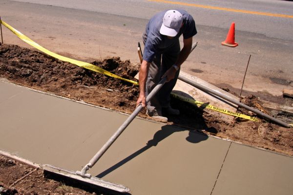 Cost of Sidewalk Building in Manassas