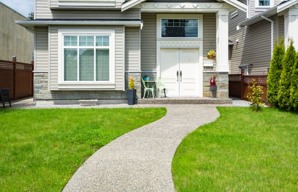 Cost of Concrete Path Construction in Manassas