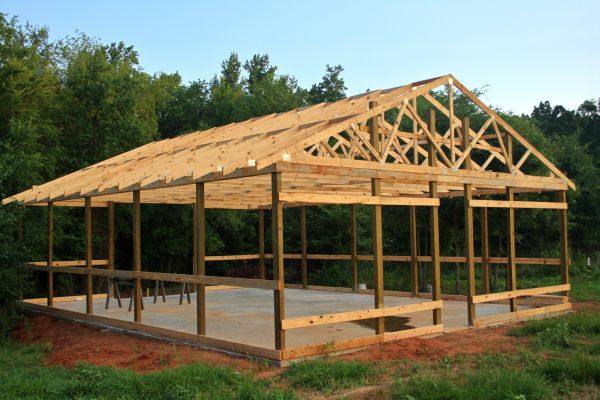 Pole Barn Construction Service