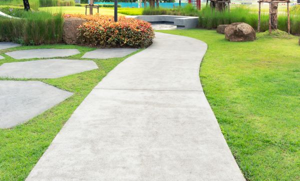 Cost of Concrete Sidewalk Installation in Manassas